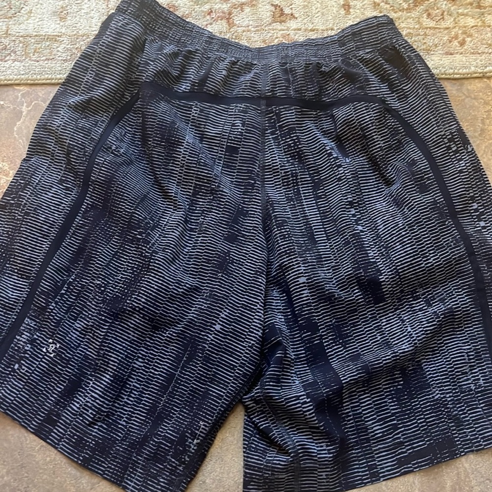 Lululemon men’s shorts
